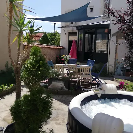 아파트 F1 Proche Des Thermes