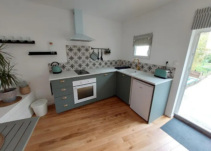 F1 Proche Des Thermes アパート